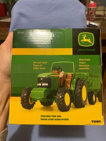 traktor na pedale za decu: Traktor sa prikolicom ! Tomy 3+ !!! Novo
Idealno za poklon — 2
