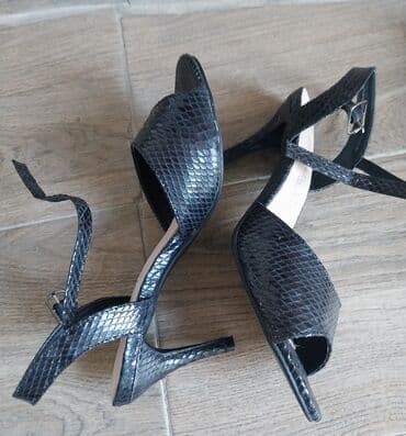opposite obrenovac: Sandale, Opposite, 38 — 4