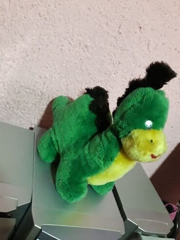 bunde u beogradu: Dinosaurus kupljen u Rusiji — 5