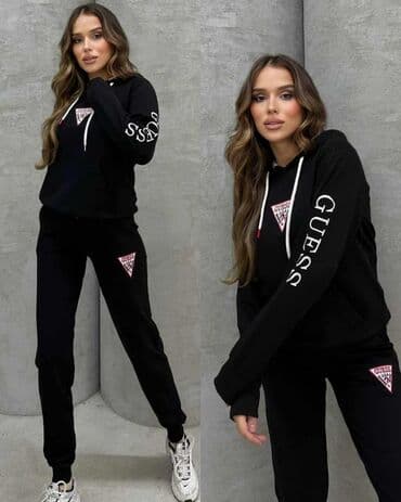 novi model tech fleece: XL (EU 42) — 1
