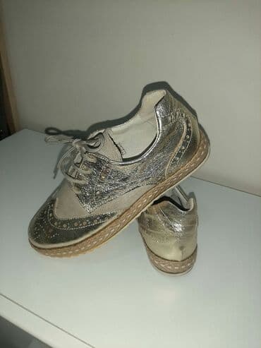 Women's Footwear: Oxfords, 37 — 1