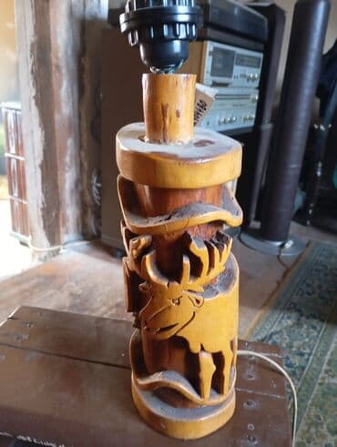 vino sa zlatnim listićima cena: Stona lampa, bоја - Bež, Novo — 1