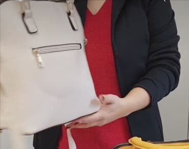 replica parfemi srbija: Valentino, Materijal: Veštačka koža — 4