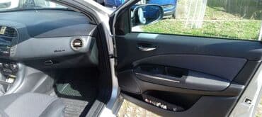 prednja kamera za auto: Fiat Bravo: 1.6 l | 2008 г. 265000 km. Hečbek — 11