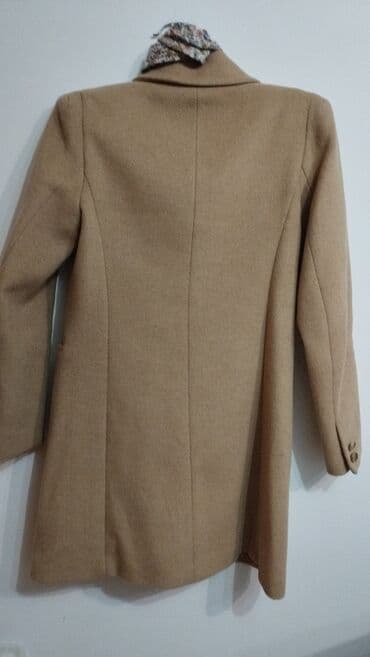 lc waikiki kaputi: Stradivarius, M (EU 38), Jednobojni, Sa postavom — 3
