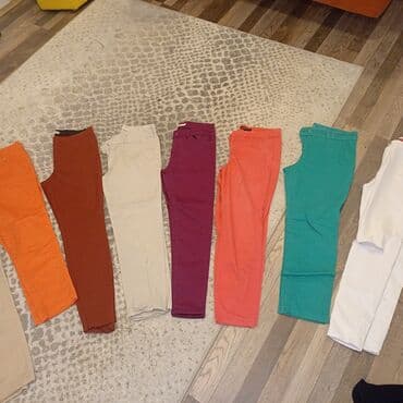 Pantalone: S (EU 36), Normalan struk, Ravne nogavice