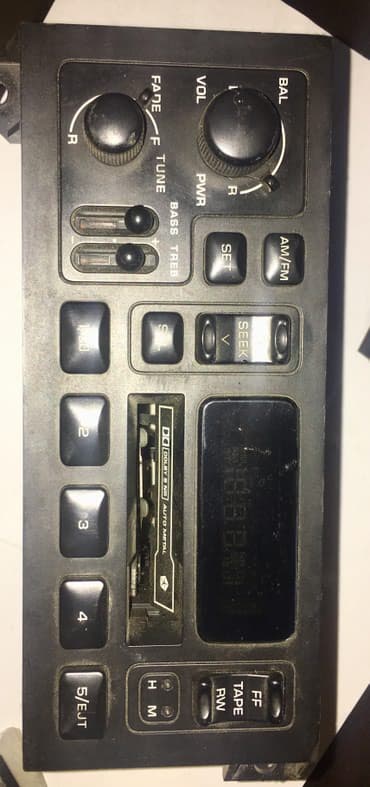 multimedija za golf 5: Radio za jeep cherokee — 1