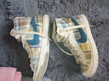 balenciaga patike triple s: Nike, 38, bоја - Šareno — 1