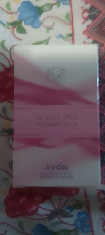 kiko sjaj za usne lilly: Ženski parfem, Avon, Original — 1