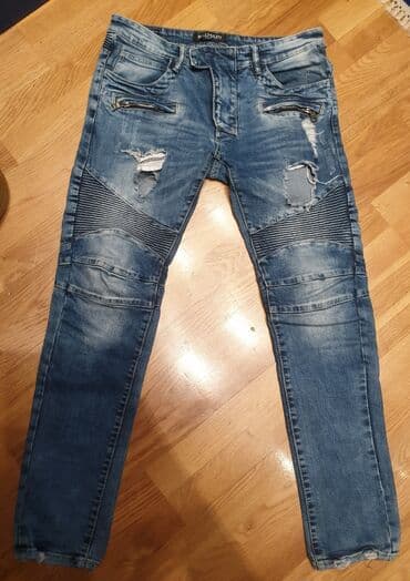 pantalone s: BALMAIN muške farmerke, broj 32. Struk 44 cm dužina spolja 103 cm — 2