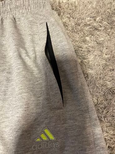 trenerke s: Adidas, XL (EU 42), bоја - Siva — 3