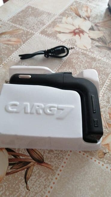 kalorifer za auto 12v: CARG 7 Fm transmiter bluetooth + handsfree + punjac Odličan — 3