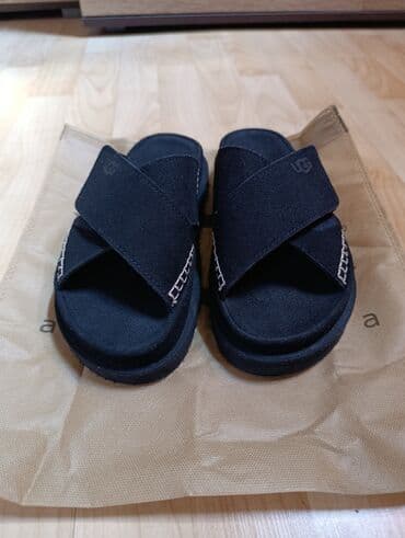 zenske mokasine sa debelim djonom: Modne papuče, UGG, 38 — 3