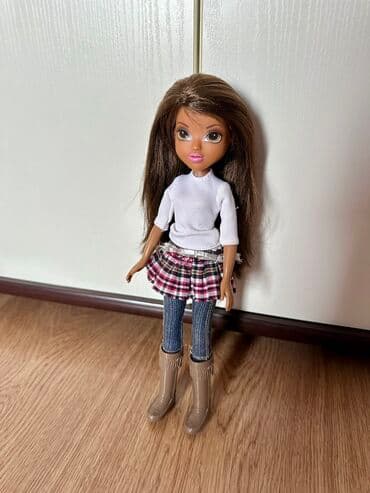 Sve za decu: Moxie lutka original, lepo ocuvana
#bratz #moxie #barbie — 1