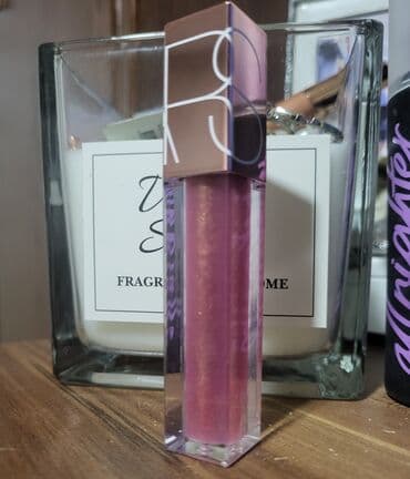 golden rose ulje za usne: NARS sjaj za usne, nijansa Orgasm-peachy pink golden shimmer — 1