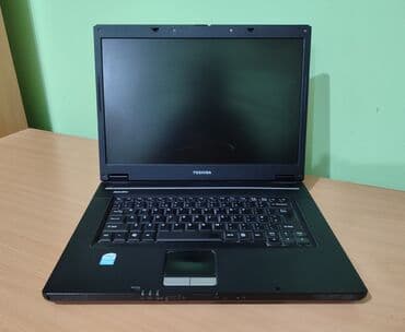 Toshiba: Intel Celeron, up to 2 GB OZU, 15.4 "
