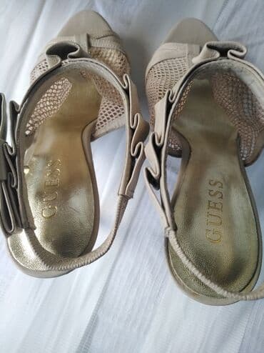 Ženska obuća: Sandale, Guess, 37 — 6