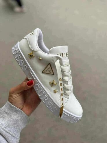 balenciaga patike triple s: Guess, 40, bоја - Bela — 1