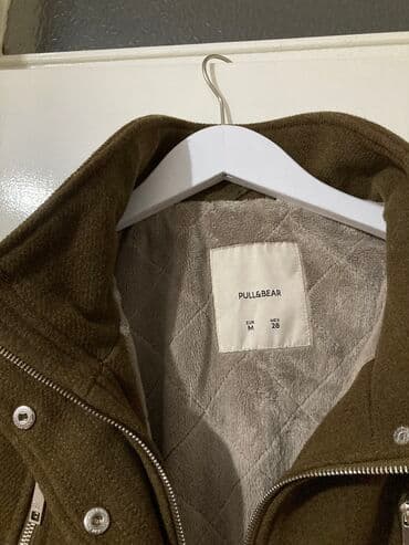 kaput s: PULL&BEAR, M (EU 38), Jednobojni, Sa postavom — 4