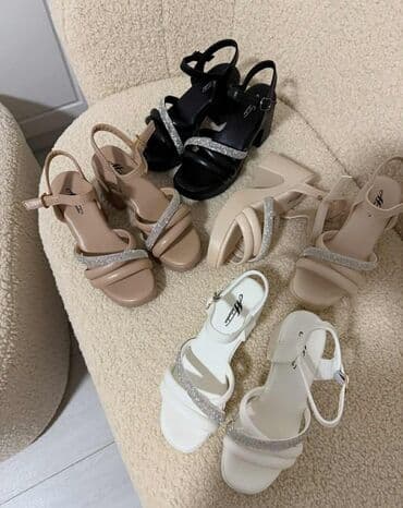 obuća simić beograd: Sandale, Alexander McQueen — 1
