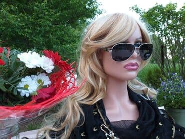 lace front perike: Perike
Cena:3200din — 8