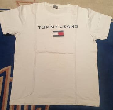 pantalone velicina 54: Tommy HILFIGER - Tommy jeans bela majica. Velicina xl, ali manja — 1