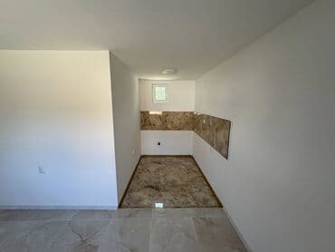 stanovi na prodaju ub: Kompletno renovirana kuća 80m2 Sivac, ul. Savska 9 Cena 38.000e — 7