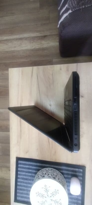 Laptop i Netbook računari: Intel Core i5, 8 GB OZU, 14 " — 8