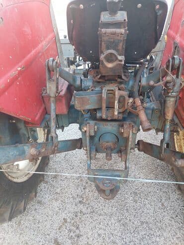 Vozila: Traktor UNIVERZAL 445 standard bez ikakvih ulaganja. Gume nove — 18
