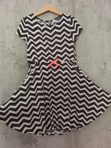 bunda s: H&M, Midi, Kratak rukav, 122-128 — 1