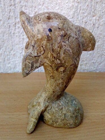 Figurice i makete: Delfin figura od Kamena Veoma lepa ukrasna figura Delfima od Kamena — 1