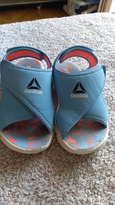 swatch deciji satovi: Sandale, Reebok, Veličina - 29 — 2
