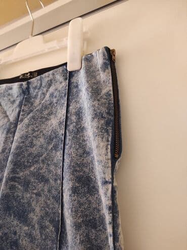 lidl pantalone: Teksas pantalone kao helanke. Veličina L, ali su manje. Poluobim — 4
