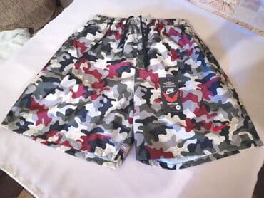 sorcevi za trcanje: Bermude, 3XL (EU 58), Nike, bоја - Šareno, Poliester — 1