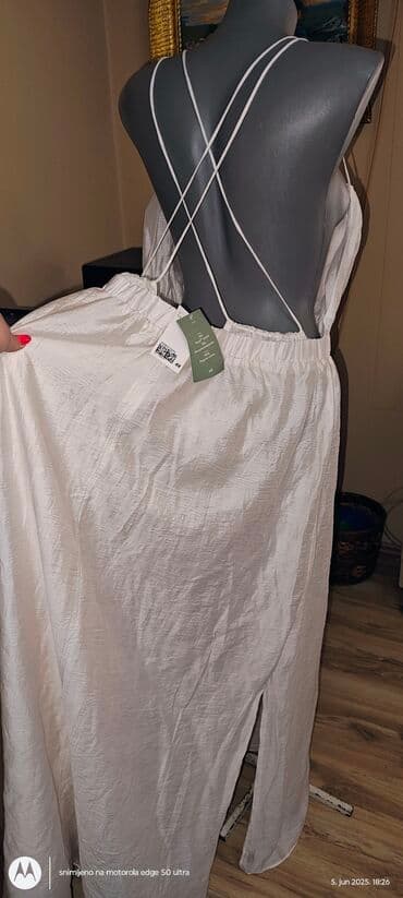 kiko sjaj za usne lilly: H&M 6XL (EU 52), bоја - Bela, Večernji, maturski, Na bretele — 6