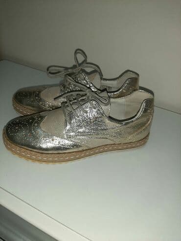 Women's Footwear: Oxfords, 37 — 2