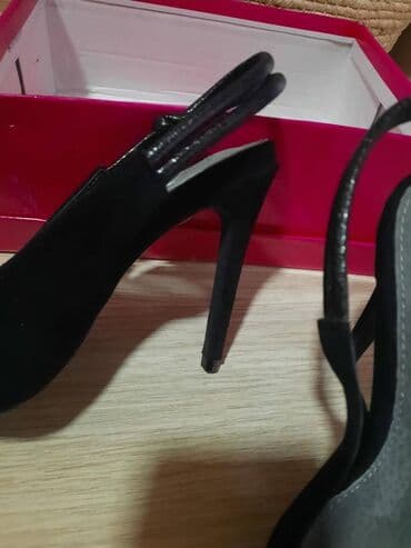 sandale h m: Sandals, 36 — 4