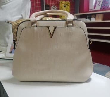 replica parfemi srbija: Valentino, Materijal: Veštačka koža — 10