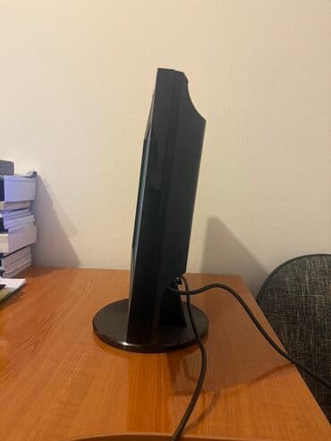 magnat monitor a: ASUS monitor 19" Model: VW193 Version: VW193D-8 Proizvodnja July 2008 — 6