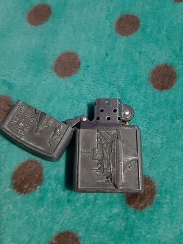 Upaljači i prateća oprema: Zippo upaljač, Upotrebljenо — 4