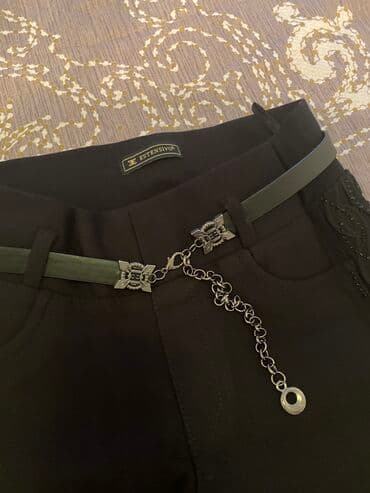 pocepane pantalone: M (EU 38), Čino — 2
