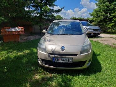 Na prodaju Renault senic grande, 2011 godiste,sa predjenih 245.000 km — 3