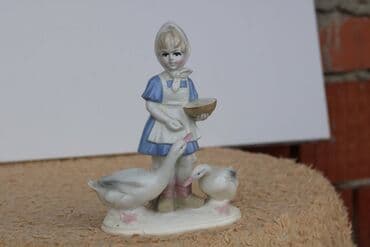 adapter za wc solju za decu cena: Set figura, bоја - Bela, Upotrebljenо — 1