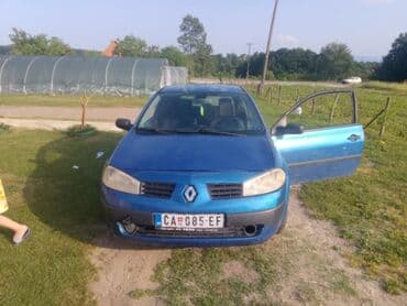 prednja kamera za auto: Renault Megane: 1.4 l | 2003 г. Hečbek — 5