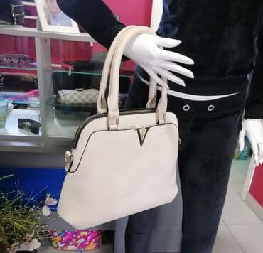 replica parfemi srbija: Valentino — 1