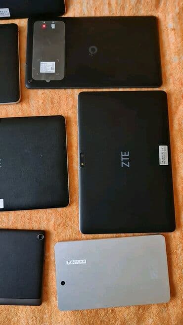 tablet cene: Rasprodaja tableta 1500 dinara komad, kao novi su, idu kao neispitani — 4