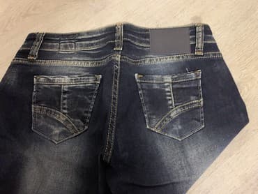 aplikator za sociva: Br 30 prate liniju tela,imaju malo elastina.Odgovaraju za M/L — 2