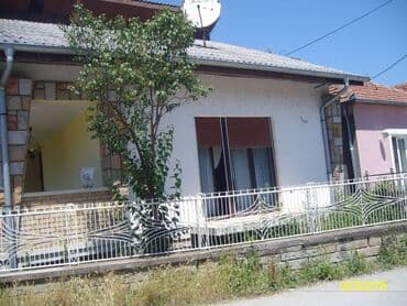 Nekretnine: 104 kv. m, 3 sobe — 5