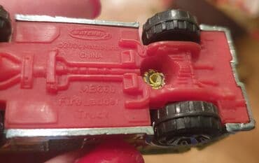 zuti autobus igracka: Matchbox Mattel vatrogasci 2004 vatrogasni kamion - fire ladder truck — 3