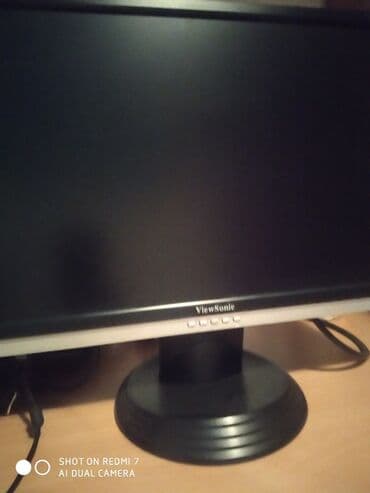 Desktop računari i radne stanice: Kompjuter sa svom opremom nekorišten — 3